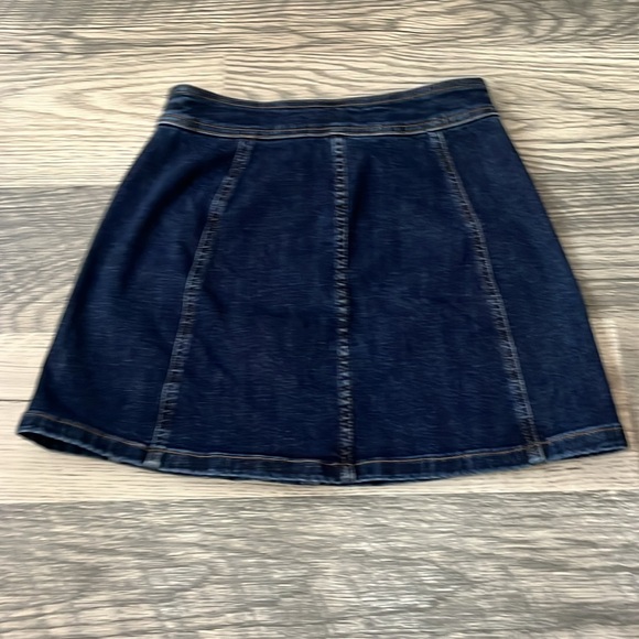 Madewell Stretch Denim A-Line Mini Skirt Button-Front Eldridge wash blue size 0 - Picture 3 of 9